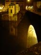 Carcassona<br>Carcassona : Imatge nocturna d'una part del <strong>Pont Vell</strong> sobre l'Aude. Autor: Jordi Bibià Carcassona<br>Carcassona : Imatge nocturna d'una part del <strong>Pont Vell</strong> sobre l'Aude. Autor: Jordi Bibià