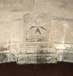 Tipologia de creus I<br>C/ Major. Cervera: Creu de Sant Joan de Malta a l'Església de Sant Joan. Autor: Jordi Bibià Tipologia de creus I<br>C/ Major. Cervera: Creu de Sant Joan de Malta a l'Església de Sant Joan. Autor: Jordi Bibià