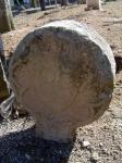 Les esteles funeràries discoïdals de Sanaüja<br>: Escut heràldic dels Montcada. Autor: Jordi Les esteles funeràries discoïdals de Sanaüja<br>: Escut heràldic dels Montcada. Autor: Jordi