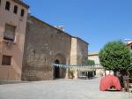 Ia fira cà tara de Castelló de Farfanya<br>Castelló de Farfanya.: Façana d'ingrès de l'Església. Autor: Jordi Bibià Ia fira cà tara de Castelló de Farfanya<br>Castelló de Farfanya.: Façana d'ingrès de l'Església. Autor: Jordi BibiÃ