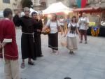 Ia fira cà tara de Castelló de Farfanya<br>Castelló de Farfanya.: Representació del conte de la ferradura. Conte cà tar. Autor: Jordi Bibià Ia fira cà tara de Castelló de Farfanya<br>Castelló de Farfanya.: Representació del conte de la ferradura. Conte cà tar. Autor: Jordi BibiÃ