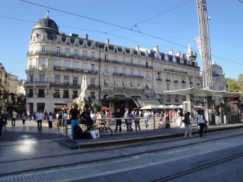 2.10.2009 Una altra imatge de la Place de la Comédie            Montpeller -  Jordi Bibià