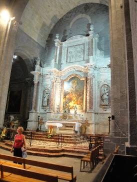 6.10.2009                       Interior de l'església de Sant Etiénne -  Jordi Bibià