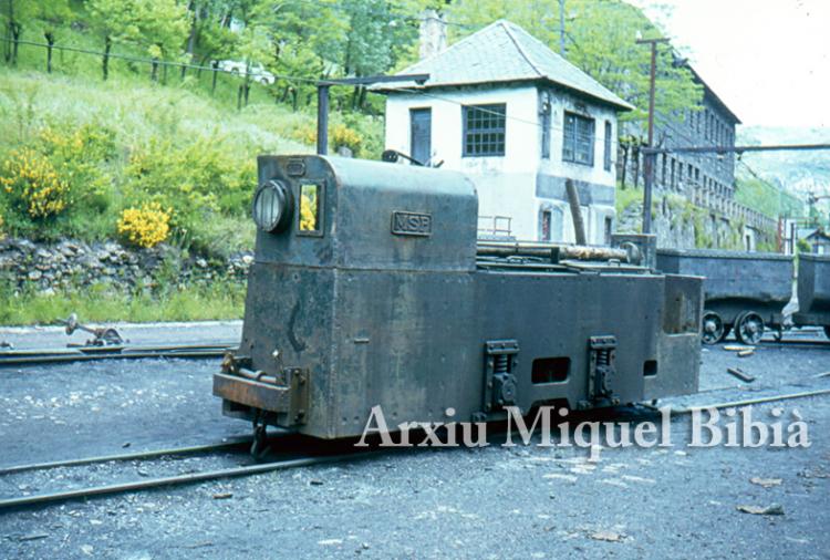 6.5.1958 Tractor del tren miner  Villablino -  Miquel Bibià