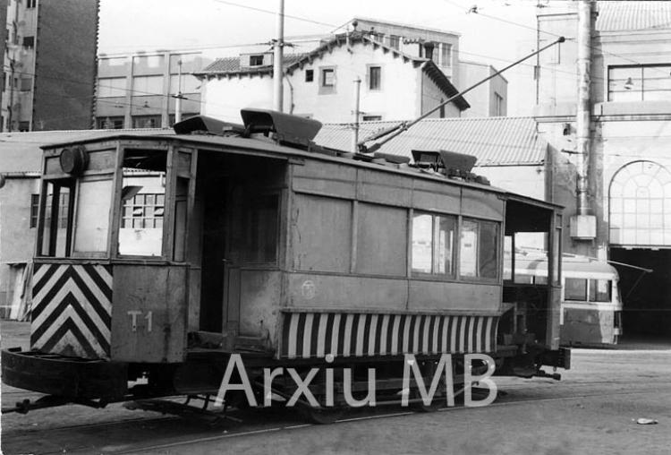 22.9.2014 Tramvia auxiliar.  Barcelona. -  Miquel Bibià