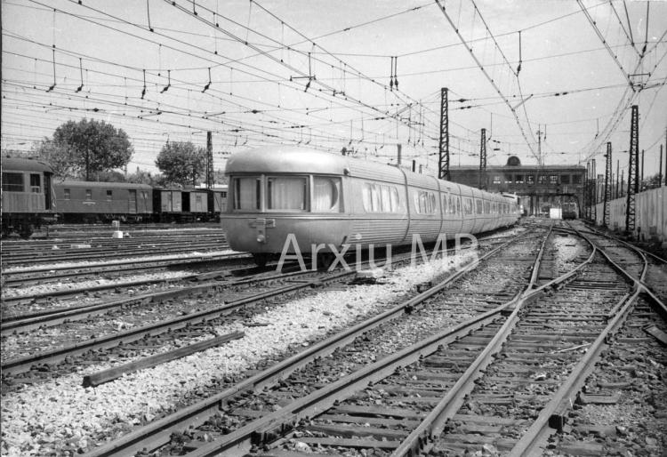 22.9.2014 Cua del Talgo.  Barcelona. -  Miquel Bibià