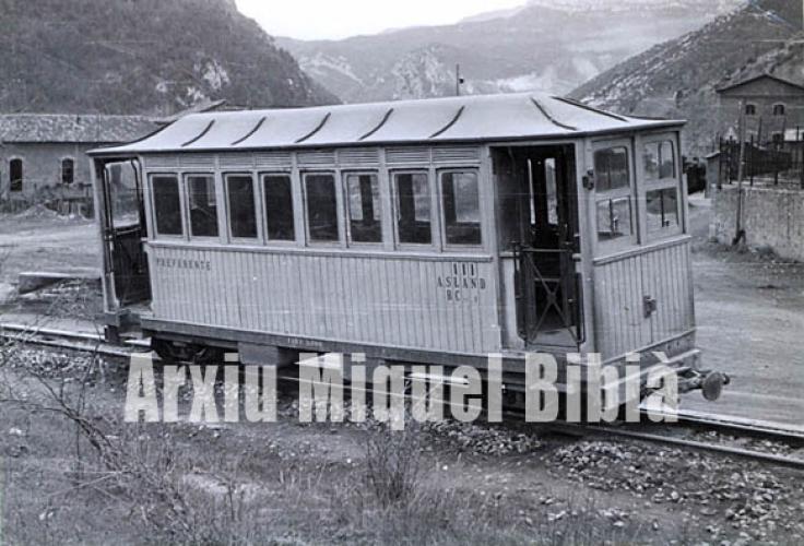 5.11.2017 Ferrocarril secundari de Guardiola del Berguedà.  1958 -  Miquel Bibià Laplana