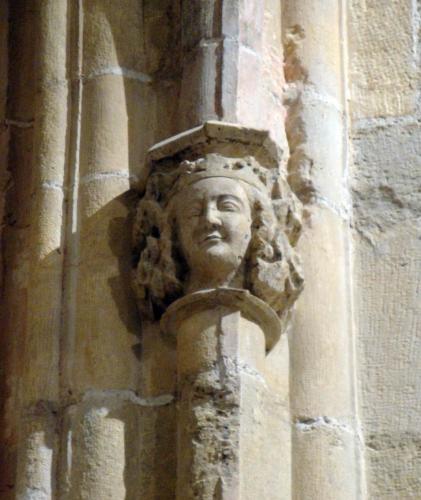 27.11.2017 Escultura reial. Interior del temple.  Sant Mateu. -  Jordi Bibià