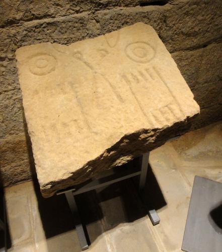 02.01.2020 Fragment llosa sepulcral.  Sant Pere de Ponts -  Jordi Bibià