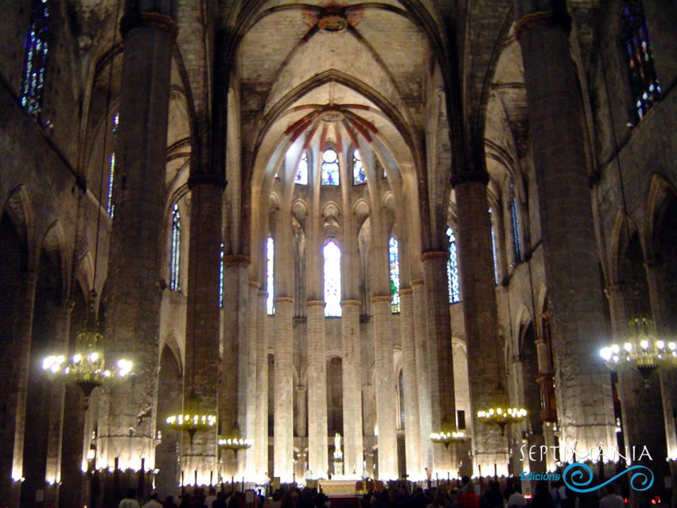 16.3.2021 Interior de Santa Maria.  -  Autor