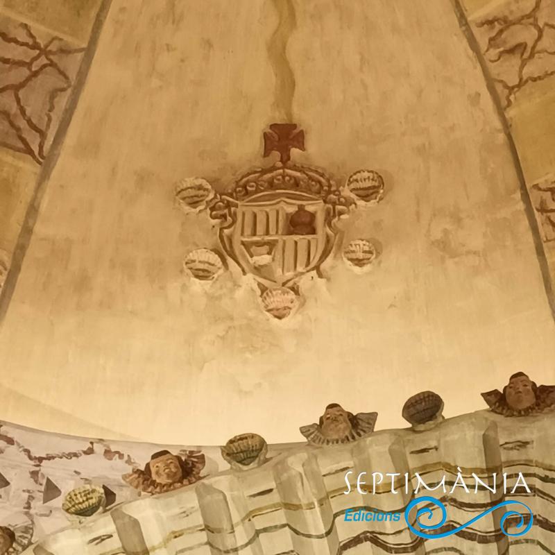 7.8.2025 Escut de Tiurana a l'interior de l'església de la Mare de Déu de Solers.  Tiurana. -  J. Bibià