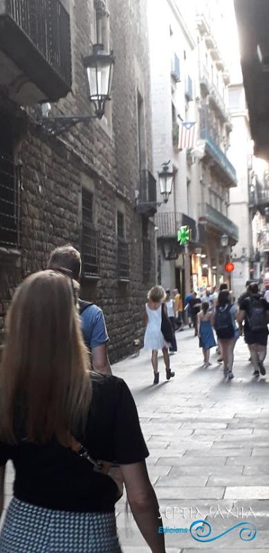 21.8.2025 Carrer Montcada.  -  J. Bibià