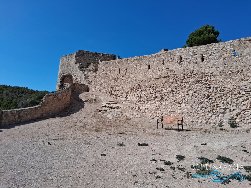 20.9.2026   Castell de Miravet -  jordi bibia