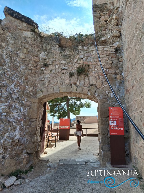 20.9.2026   Castell de Miravet -  jordi bibia