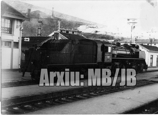 06.05.1958 Una Mikado  Cervera. Rosselló -  Miquel Bibià