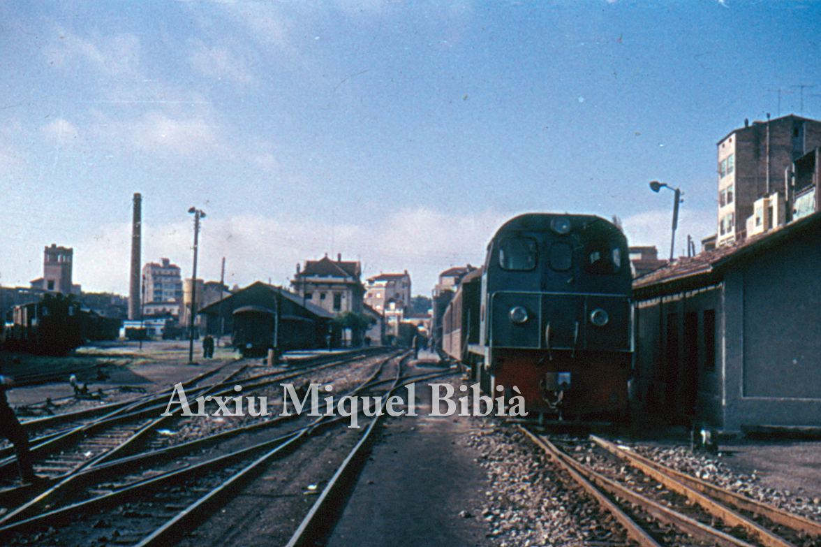 06.05.1958 FFCC.  Estació de Manresa -  Miquel Bibià