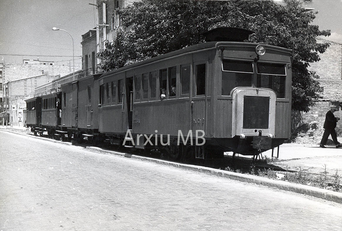 06.05.1958 Automotor del carrilet de Tortosa La Cava  -  Miquel Bibià