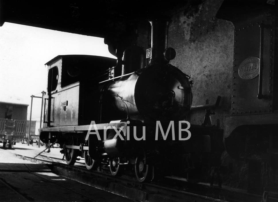 06.05.1958 Lo trenet de Tortosa.  Dipòsit. -  Miquel Bibià