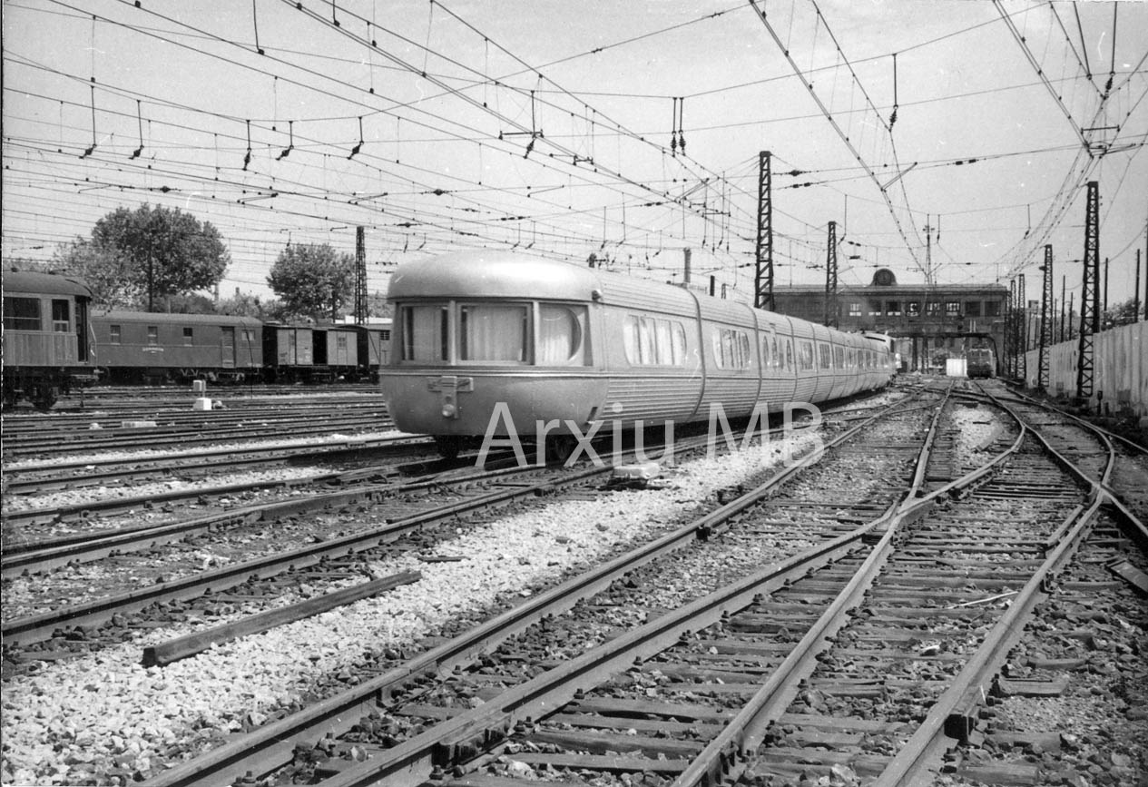 22.09.2014 Cua del Talgo.  Barcelona. -  Miquel Bibià