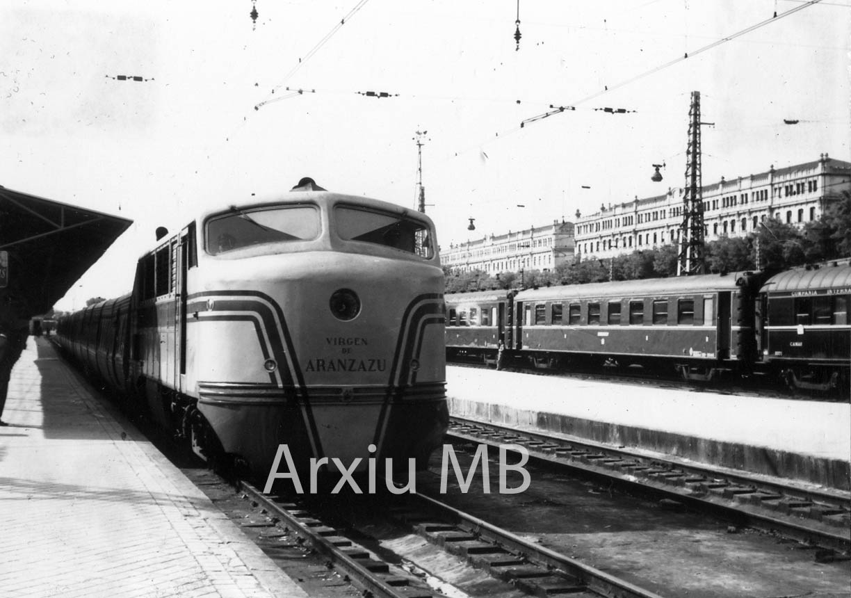 22.09.2014 Talgo.  Poblenou. Barcelona, -  Miquel Bibià