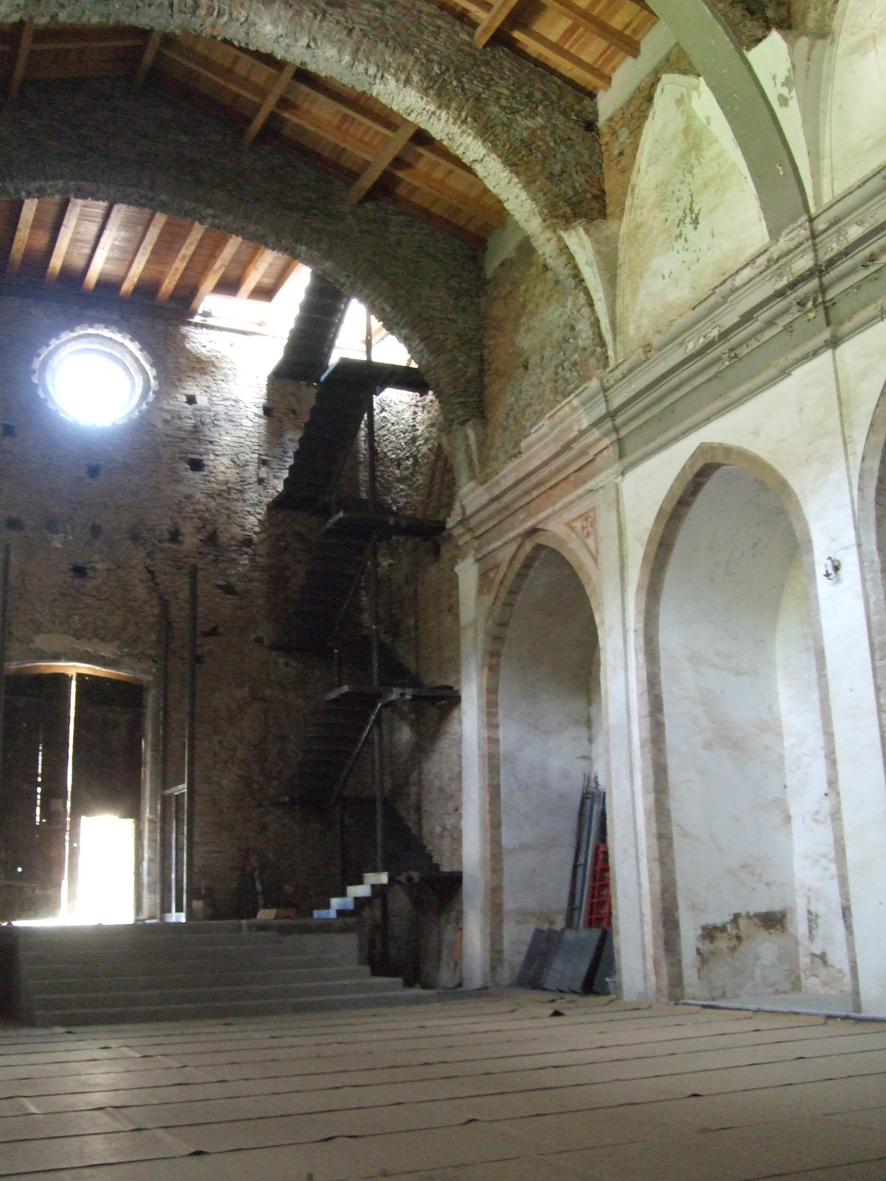 18.05.2017 Interior de l'església.  Castellbò -  Jordi Bibià