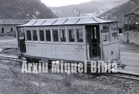 05.11.2017 Ferrocarril secundari de Guardiola del Berguedà.  1958 -  Miquel Bibià Laplana