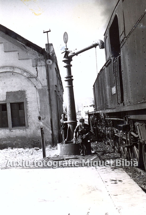 06.05.1958 Fent aigua  Balaguer -  Miquel Bibià Laplana