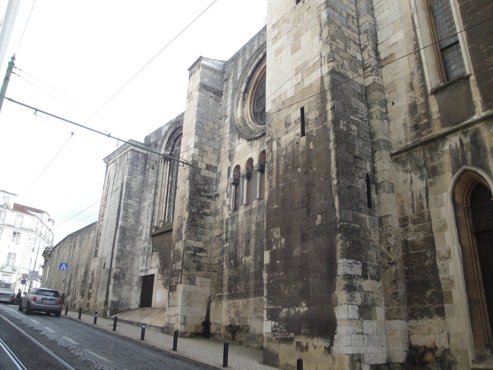 03.01.2020 Lateral de la catedral.  -  Jordi Bibià