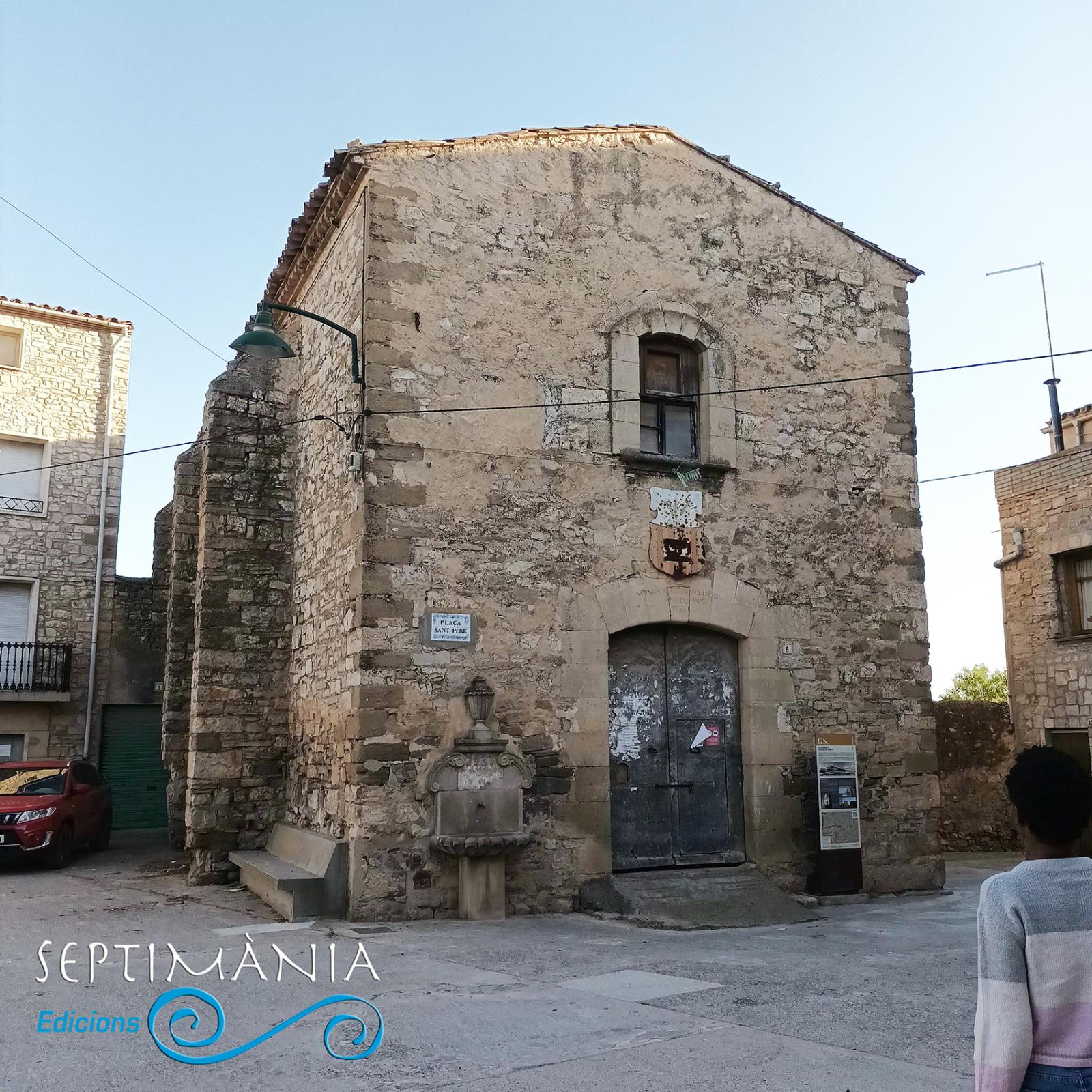 13.04.2024 Sant Pere, a la Plaça que duu el mateix nom. Un edifici força singular.  Granyena de Segarra. -  J, Bibià